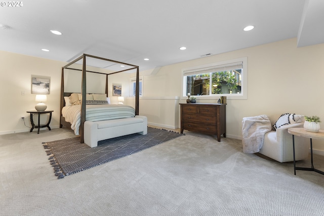 bedroom with carpet flooring