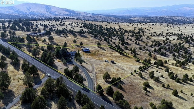 drone / aerial view with a mountain view