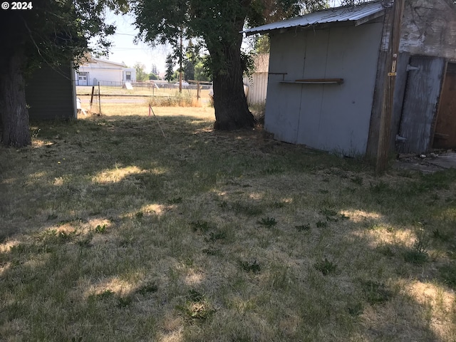 Listing photo 3 for 500 W Court St, Goldendale WA 98620