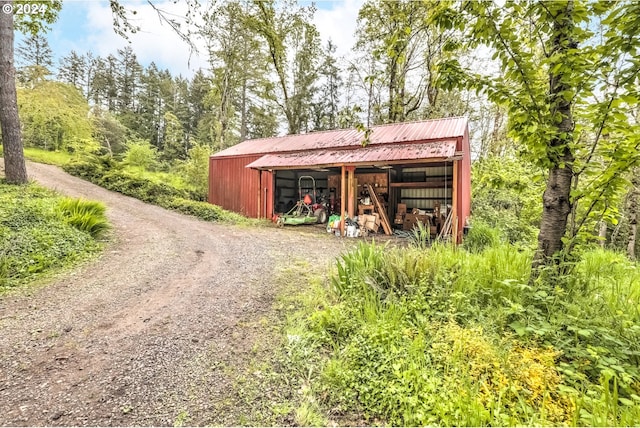 view of shed / structure