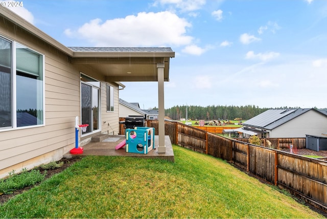 view of yard with a patio