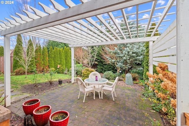 view of patio featuring a pergola