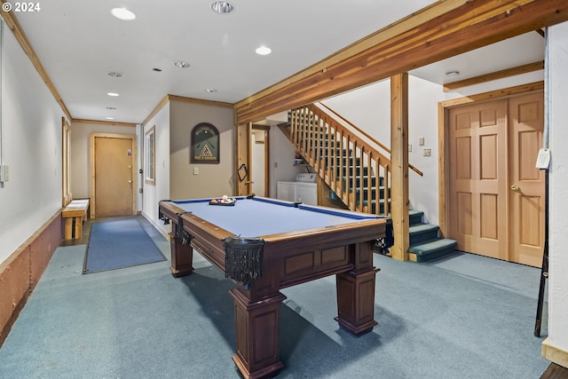 rec room featuring carpet floors, crown molding, billiards, and washing machine and clothes dryer