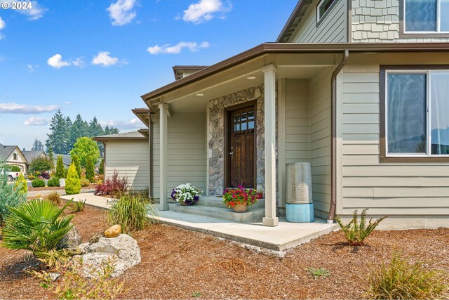 view of property entrance