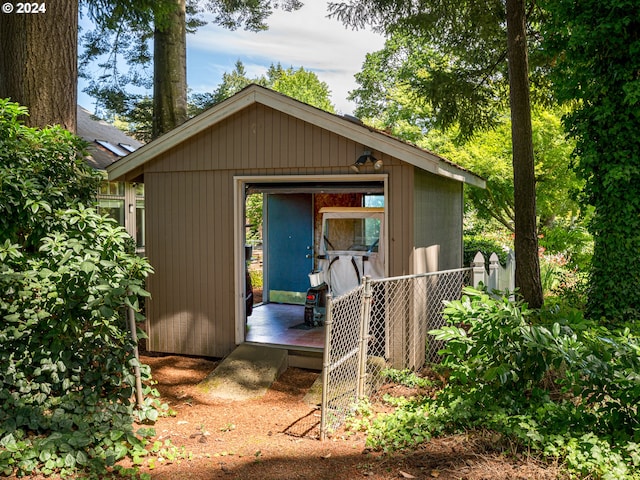 view of outbuilding