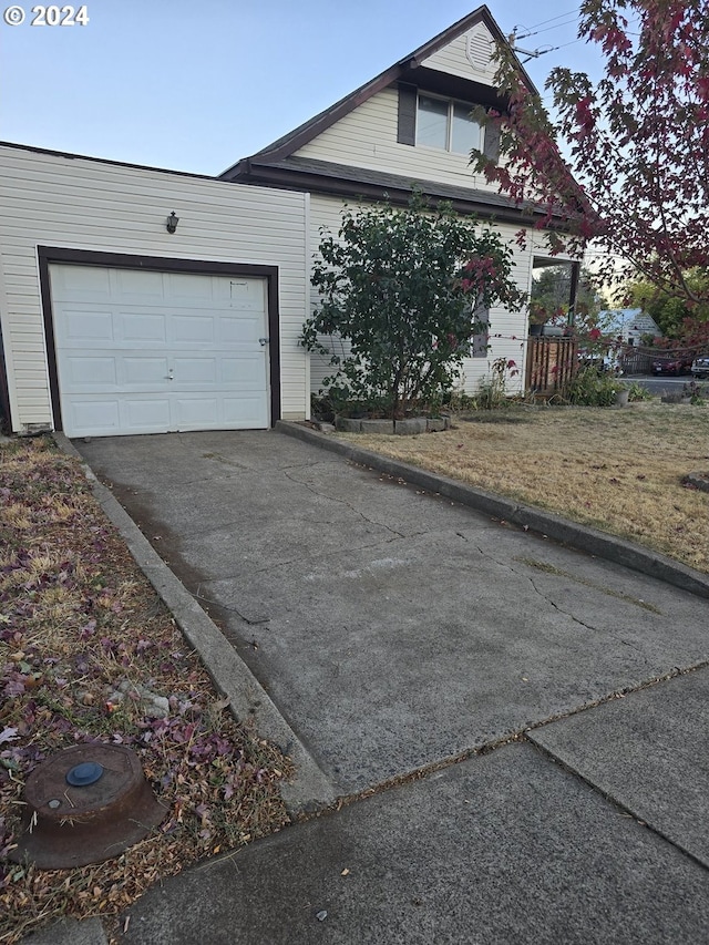 view of front of house with a garage