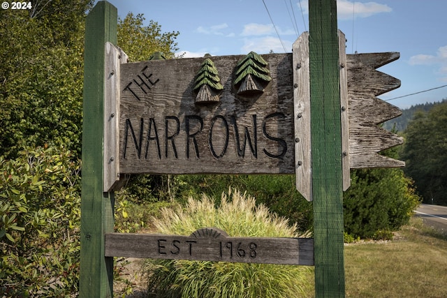 view of community sign