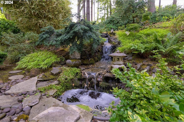3824 Brighton Ave, Eugene, OR 97405 - view of yard