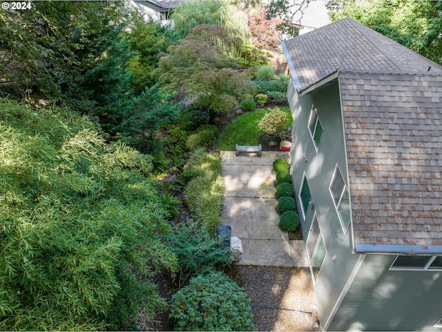 3824 Brighton Ave, Eugene, OR 97405 - view of property exterior featuring a shingled roof