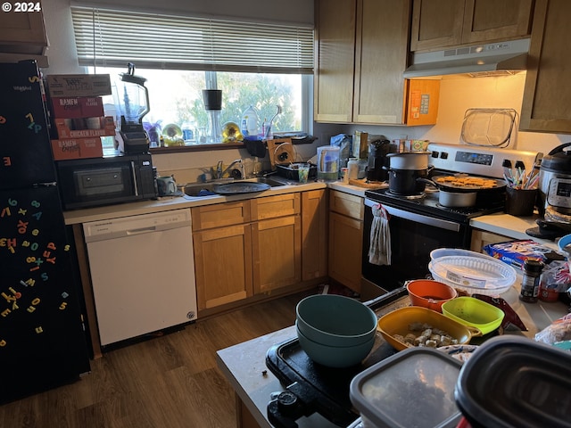 kitchen with dishwasher, electric range, dark wood-type flooring, and sink