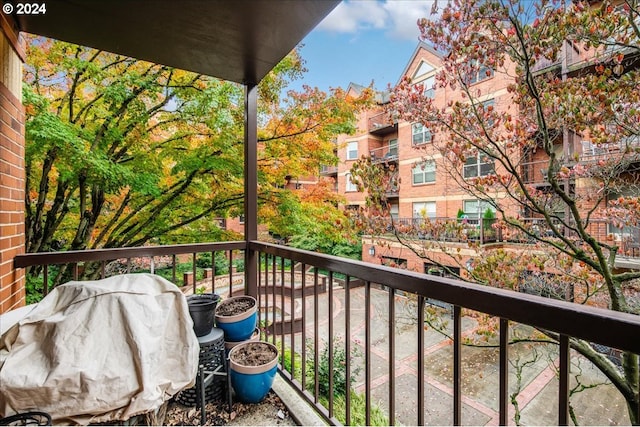 balcony with a grill