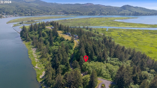 Listing photo 3 for Bay Ln, Nehalem OR 97131