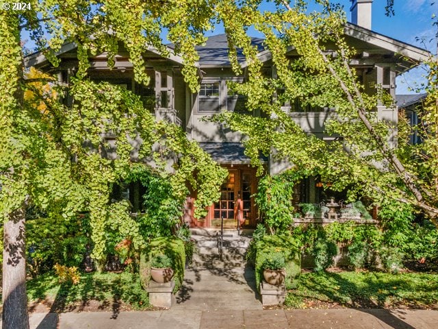 exterior space featuring a porch