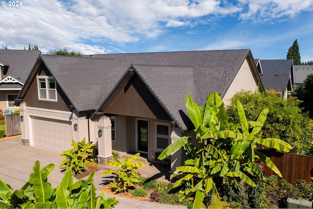 view of front of property featuring a garage