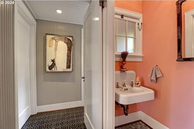 bathroom featuring sink and tile patterned floors