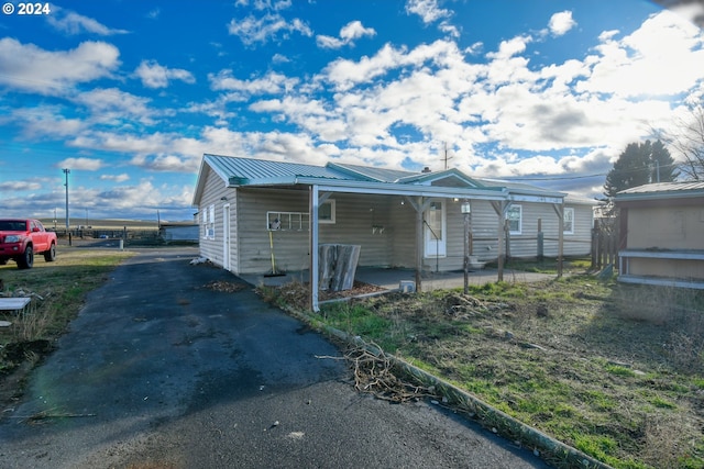 view of front of house