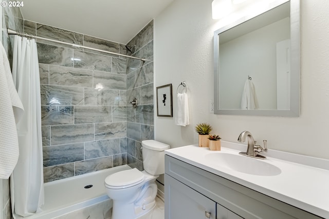 bathroom with a shower with curtain, vanity, and toilet