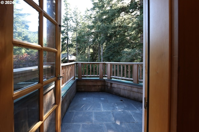 89464 Sunny Loop Ln, Bandon, OR 97411 - view of balcony