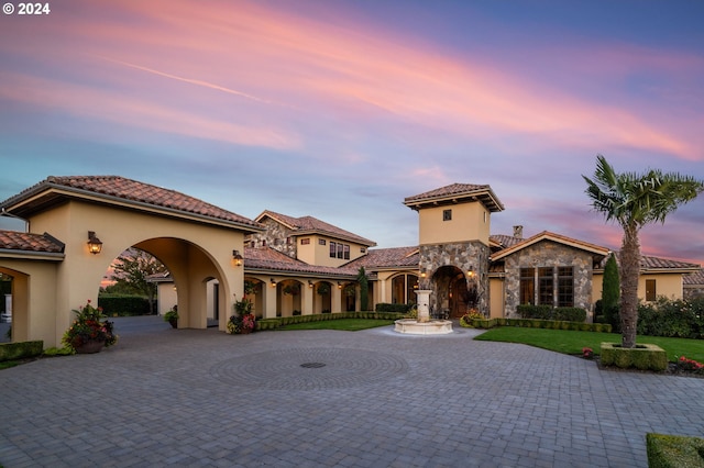 view of mediterranean / spanish-style house