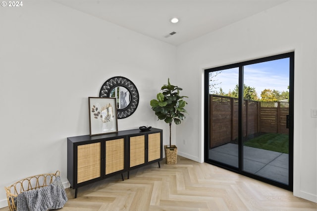 7617 SE Clackamas St, Milwaukie, OR 97222 - entryway featuring baseboards and recessed lighting