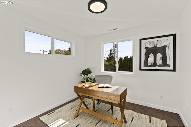 7617 SE Clackamas St, Milwaukie, OR 97222 - office area with baseboards