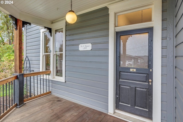 view of exterior entry