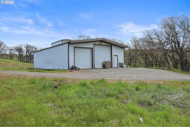 view of detached garage