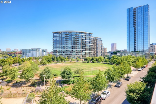 1150 NW Quimby St Unit 208, Portland, OR 97209 - surrounding community with a city view