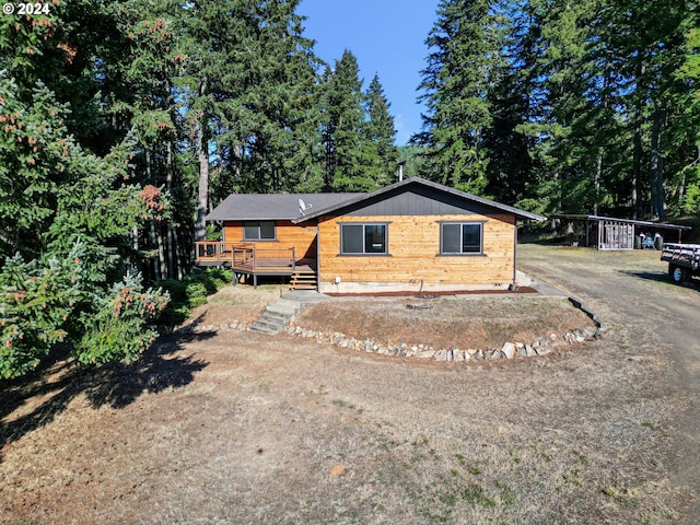 view of front of home featuring a deck