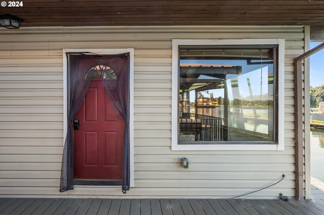 view of entrance to property