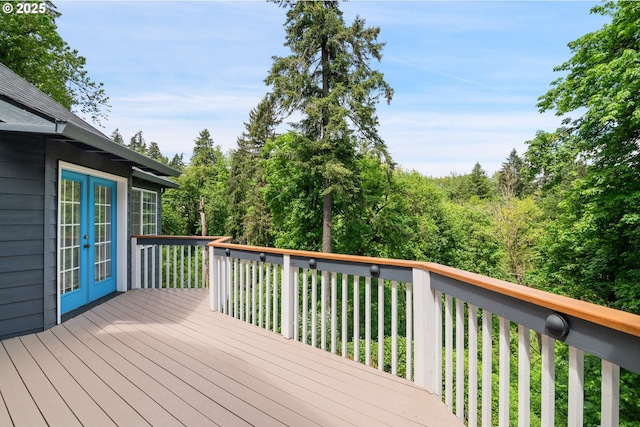 17413 Wake Robin Cir, Oregon City, OR 97045 - wooden terrace with french doors