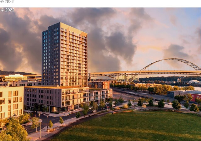 1150 NW Quimby St Unit 436, Portland, OR 97209 - view of property with a view of city