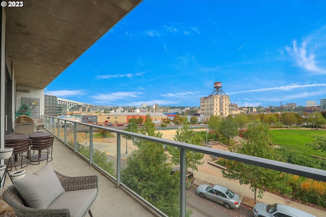 1150 NW Quimby St Unit 436, Portland, OR 97209 - balcony featuring a city view