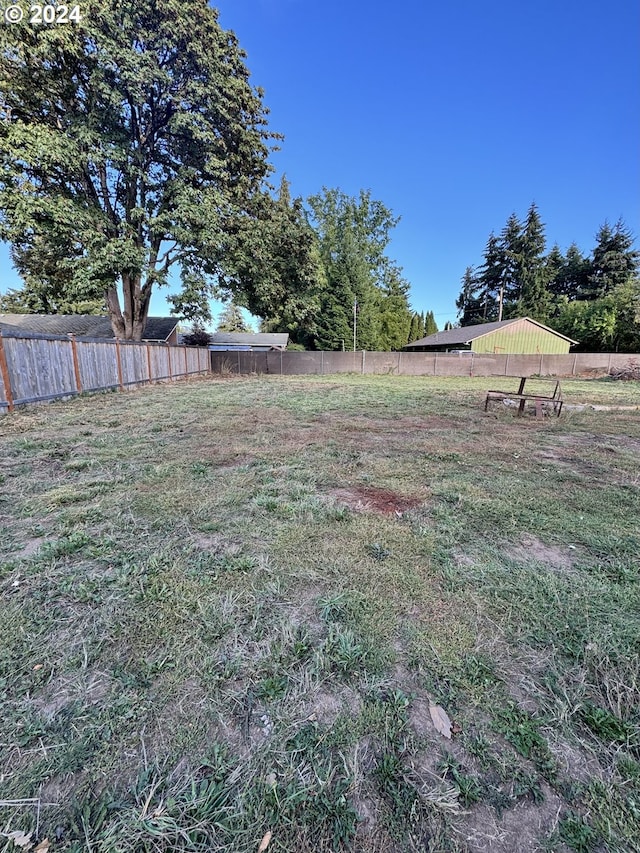 Listing photo 3 for 2634 Willona Dr, Eugene OR 97408