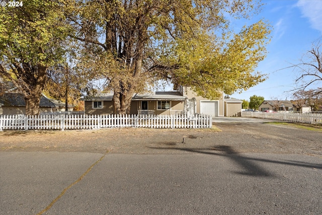 view of front of house featuring a garage