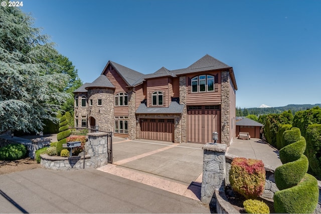 view of front of house featuring a garage