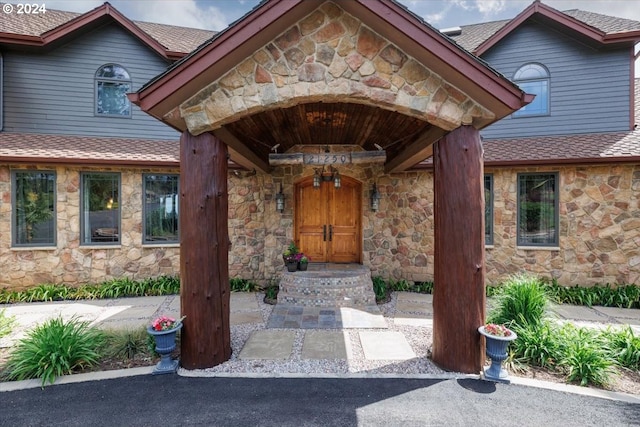 view of entrance to property