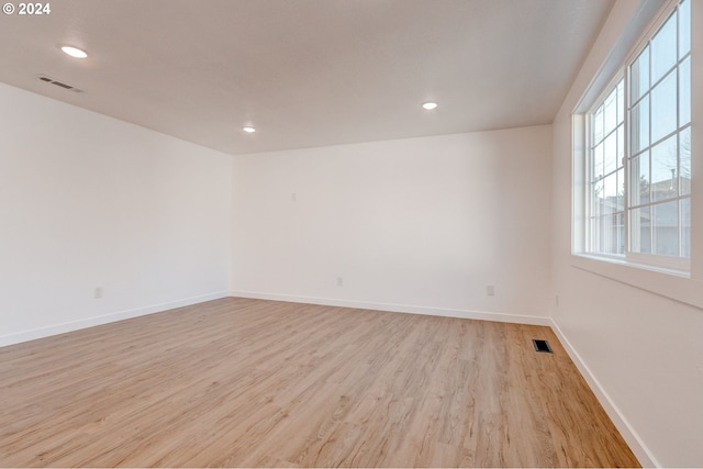 empty room featuring light hardwood / wood-style flooring