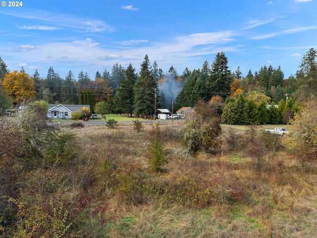 Listing photo 3 for 1852 N Mist Dr, Vernonia OR 97064