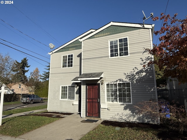 9845 N Lombard St, Portland, OR 97203 - view of traditional-style home