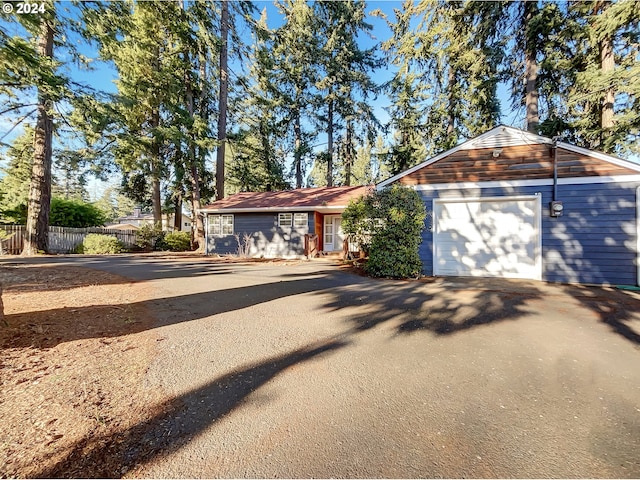 view of front of home with an outbuilding