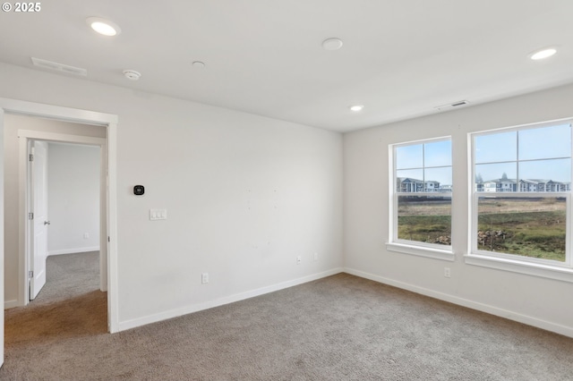 empty room featuring carpet