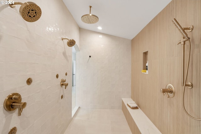 23141 SW Curry Ridge Dr, Sherwood, OR 97140 - bathroom featuring a tile shower