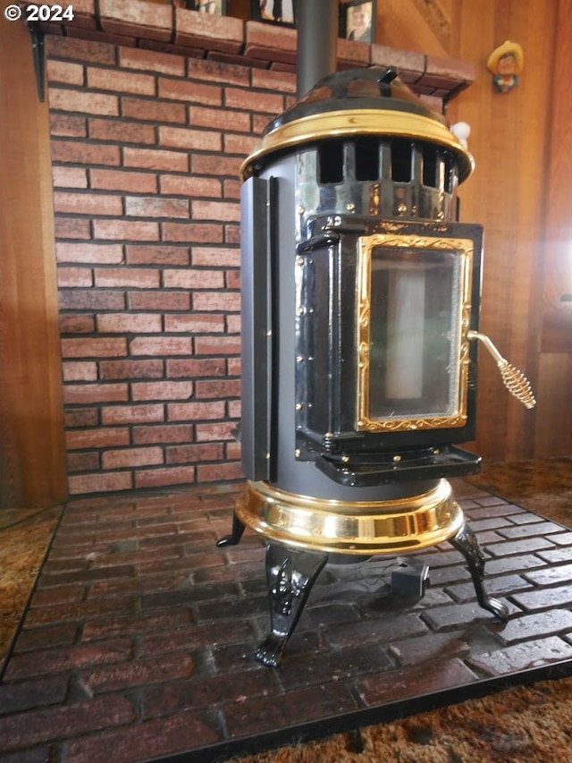 interior details with wood walls