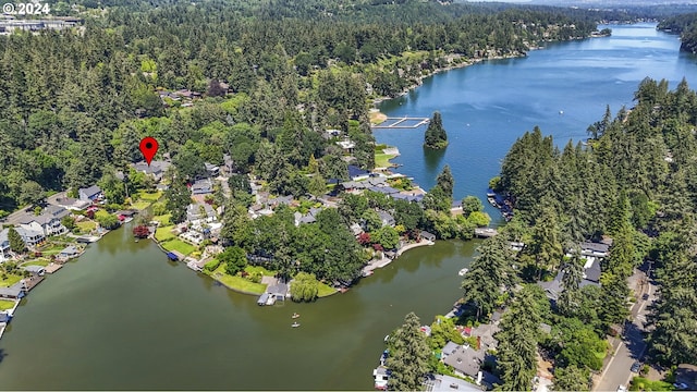 bird's eye view featuring a water view