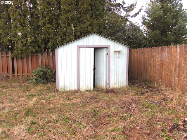 view of outbuilding