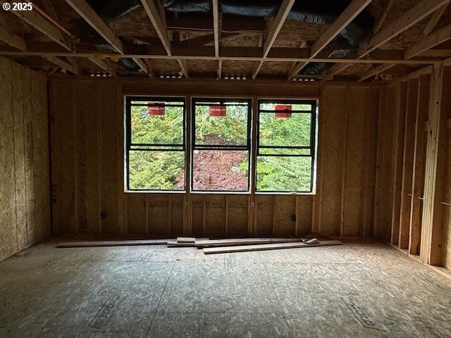 14100 Knaus Rd, Lake Oswego, OR 97034 - view of misc room