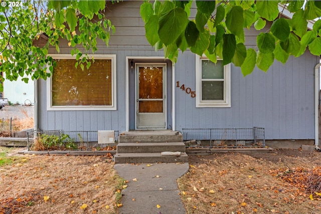 view of property entrance