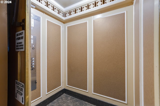 room details with elevator