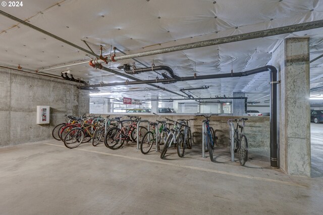 1125 NW 9th Ave Unit 524, Portland, OR 97209 - view of garage
